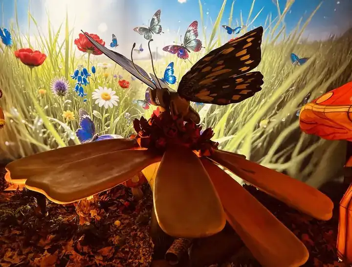 Giant Bugs photo 4
