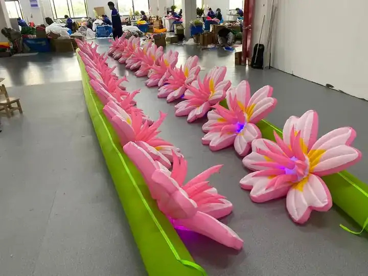 Inflatable cactus & flowers photo 2